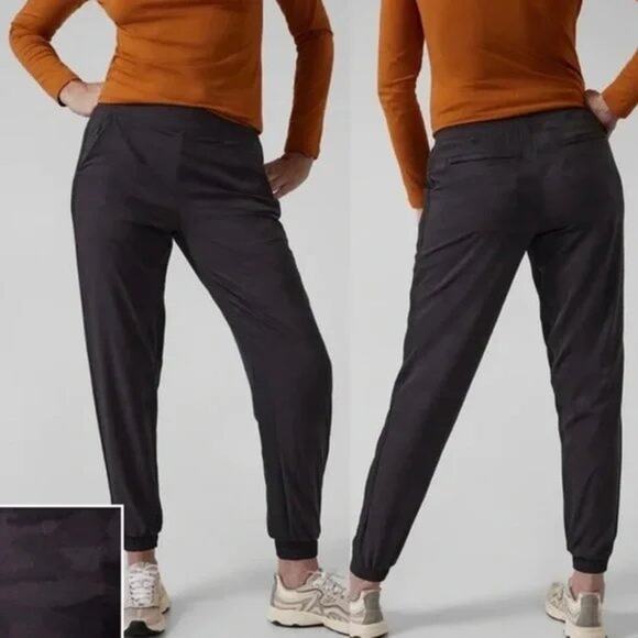 Athleta Pants - Athleta Brooklyn Camo Lined Jogger Pant in Black Camo Lux Pants